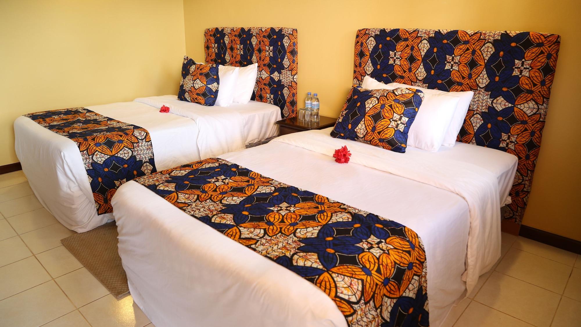 Highview Hotel Karatu Bagian luar foto