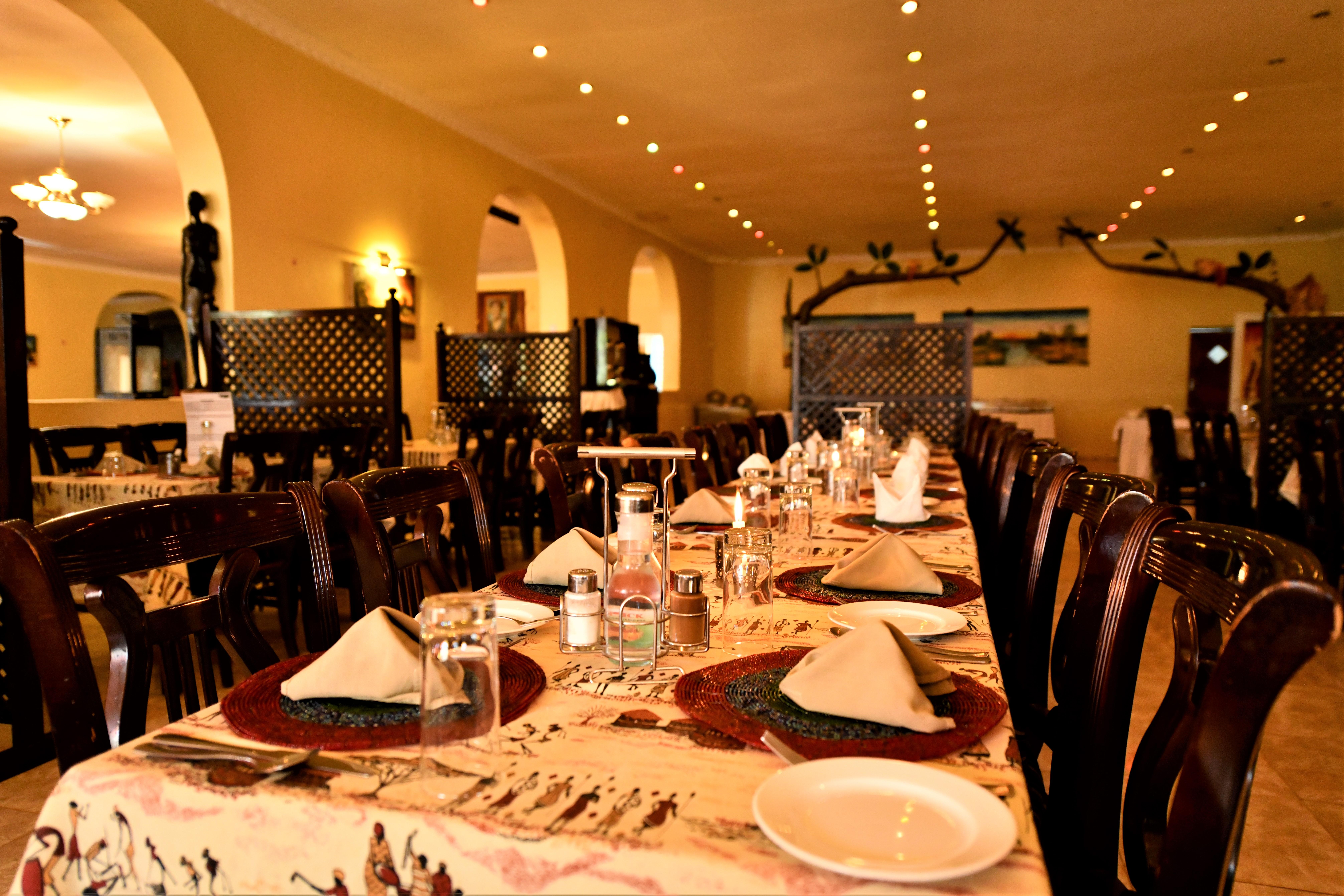 Highview Hotel Karatu Bagian luar foto