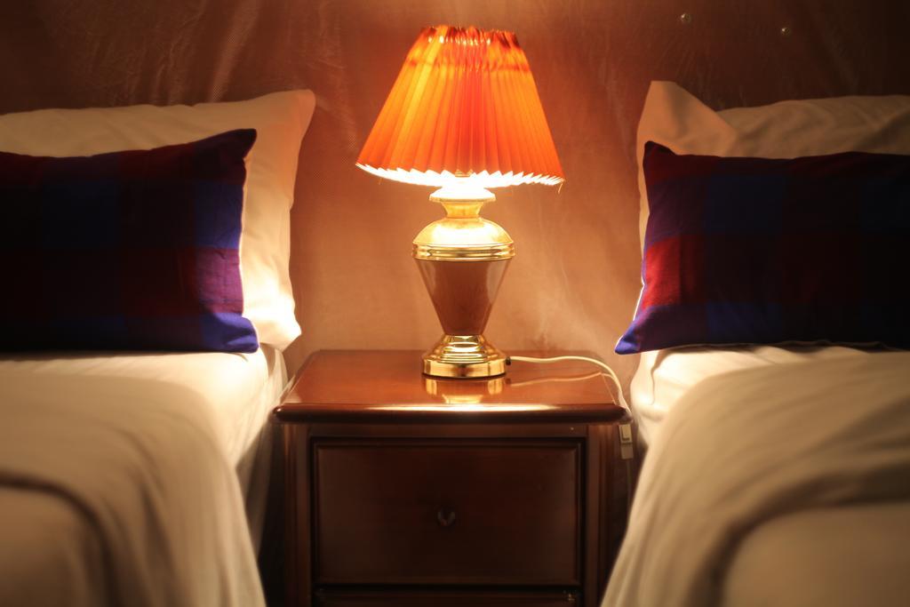 Highview Hotel Karatu Bagian luar foto