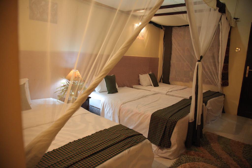 Highview Hotel Karatu Ruang foto