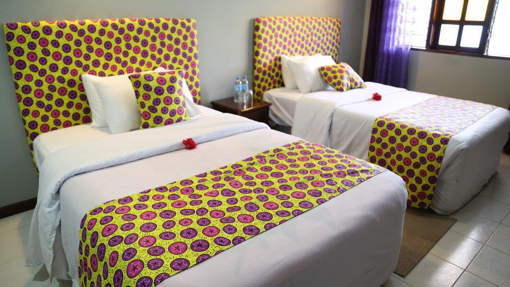 Highview Hotel Karatu Ruang foto